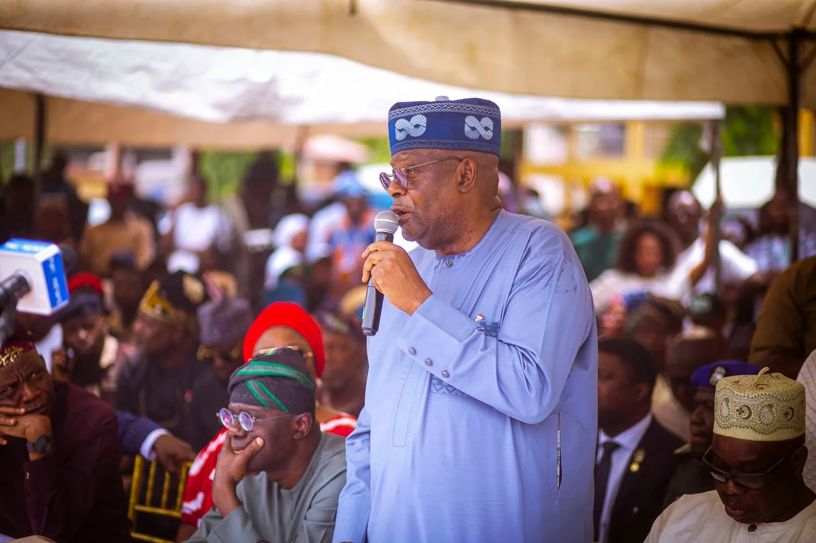 Hon. Faleke arriving at a constituency event in Ikeja with community leaders